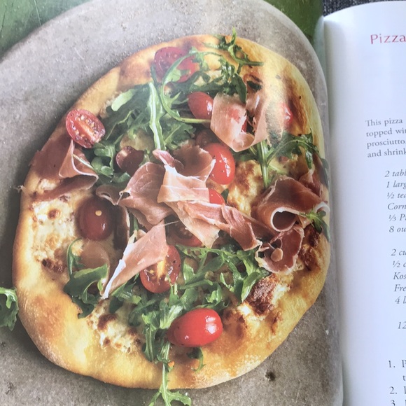 Cooking Italian with the Cake Boss Cookbook Buddy Valastro. - Picture 8 of 16